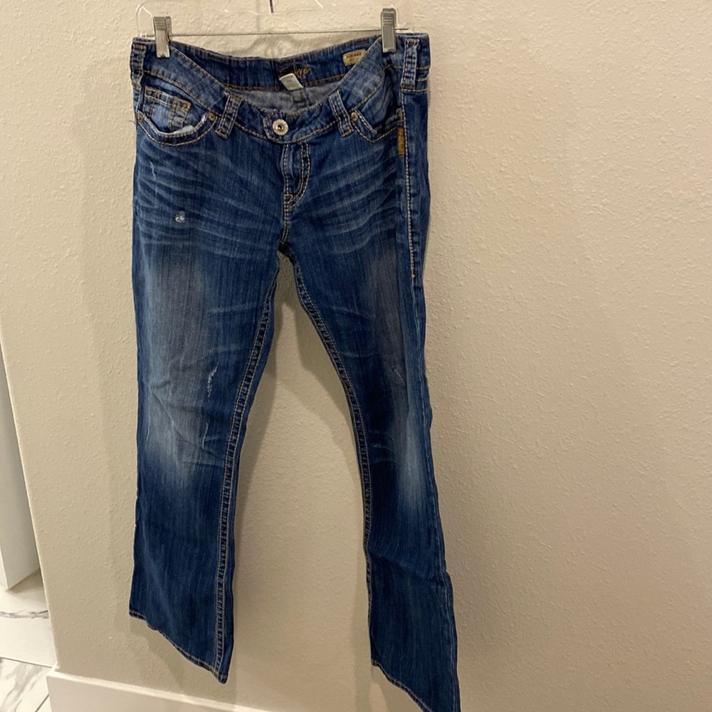 Silver “Tuesday” Bootcut jeans- sz 33